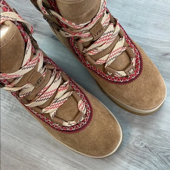 🍁 UGG 🍁 CLASSIC WEATHER HIKER HI BOOTS - Picture 4 of 16